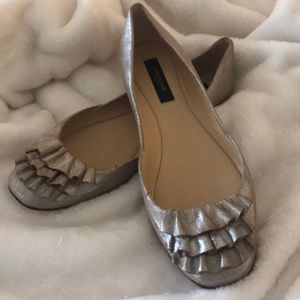 Distressed gold Ann Taylor flat